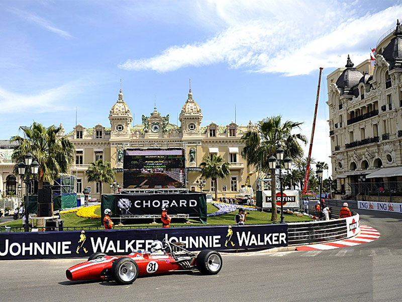 سيارات تاريخية تتنافس في سباق Historic Grand Prix بموناكو